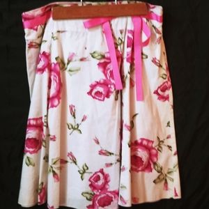 Pink and white rose print A-line skirt